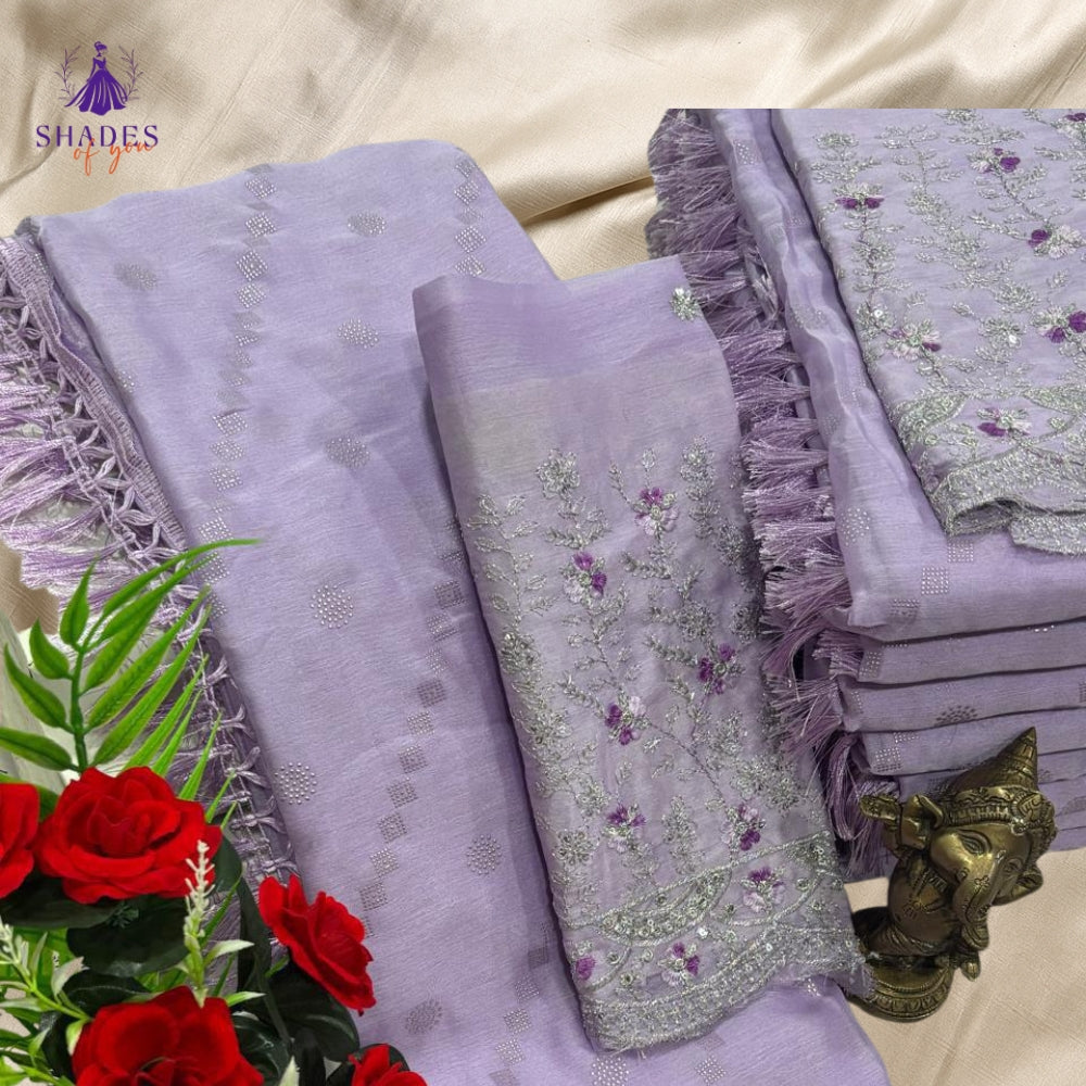 Fancy Sarees With Design Blouse