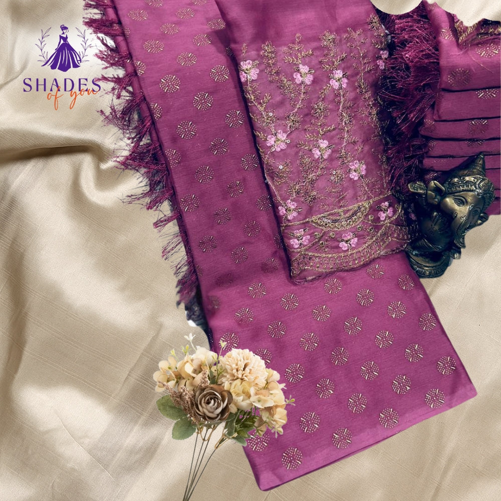 Fancy Sarees With Design Blouse